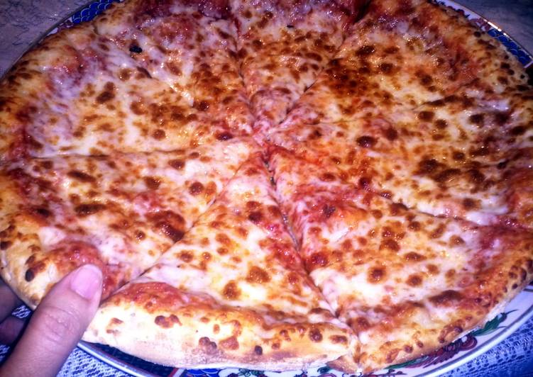 crispy cheese pizza