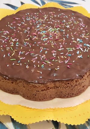 Foto di Torta morbida al cioccolato con glassa
