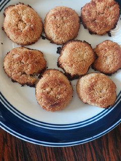 Una foto de Galletitas de coco sin harina