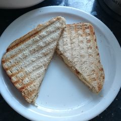 A picture of Banana and peanut butter toast.