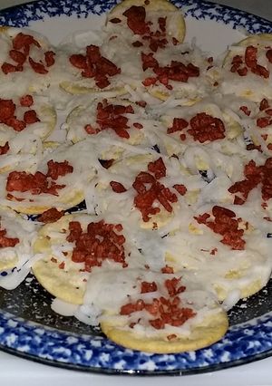 A picture of Crackers & Cheese Shreads (Lactose Free).