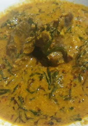 A picture of Egusi and ukazi soup.