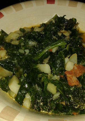 A picture of Kale and chorizo soup.