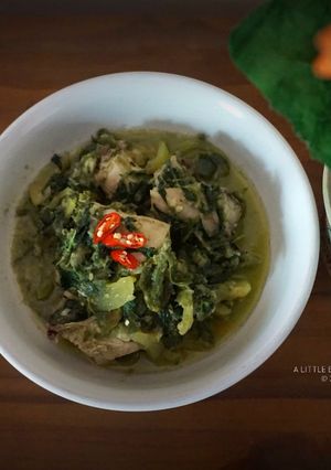 Foto resep Ayam Masak Hijau Kemangi