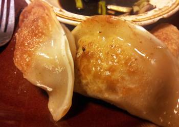 How to Recipe Perfect Chicken Shrimp Pot Stickers and Ginger Dipping Sauce