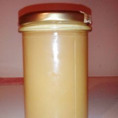Honey dulce de leche A picture of Honey dulce de leche.