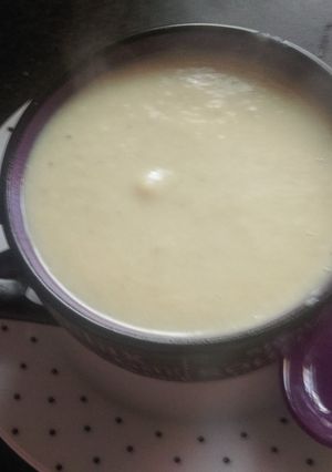 A picture of Mandys leek and potato soup.