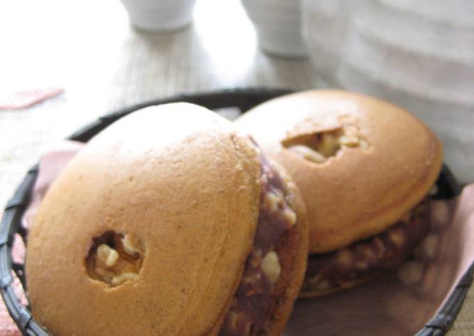 Mocha Walnut Dorayaki