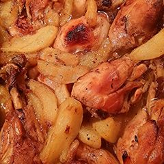 A picture of Chicken baked with Pears And Juice s.