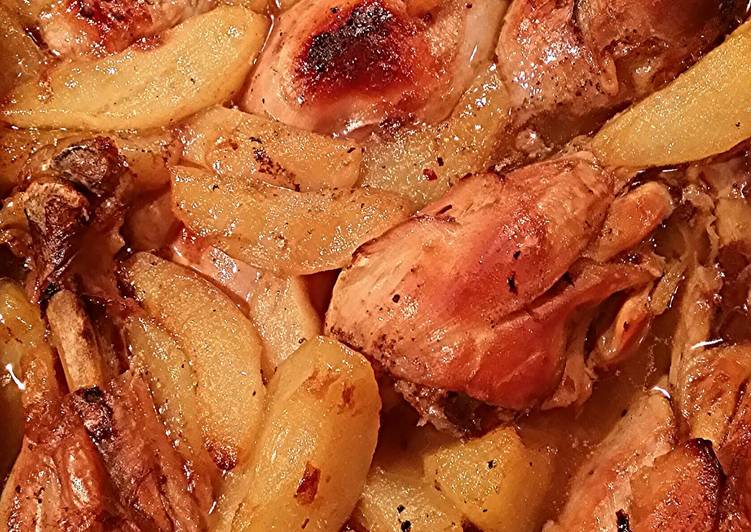 Recipe of Ultimate Chicken baked with Pears And  Juice s