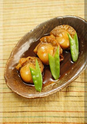 A picture of Boiled Scallops with Ginger (For Cherry Blossom Viewing Bento).