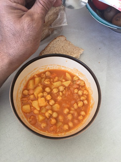 A picture of Chickpeas and potato soup.