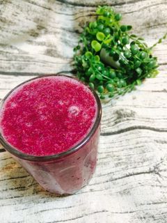 紅能量蔬果汁 的食譜成品照片