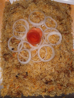 A picture of Chicken biryani.