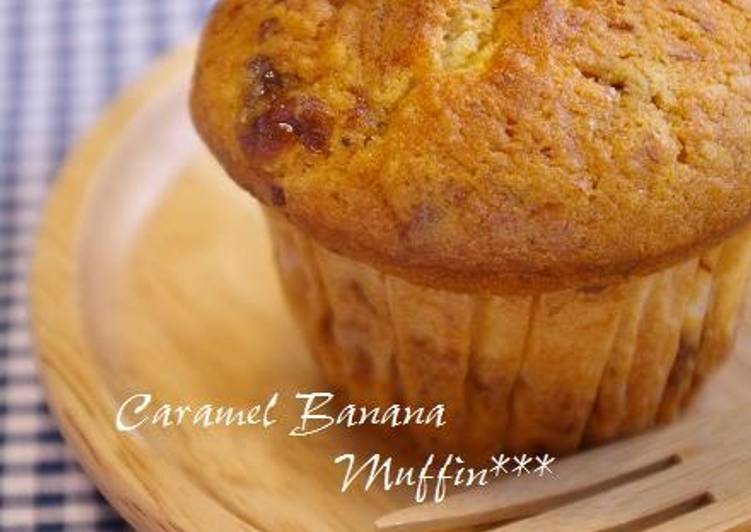 How to Make Quick Caramel Banana Muffins