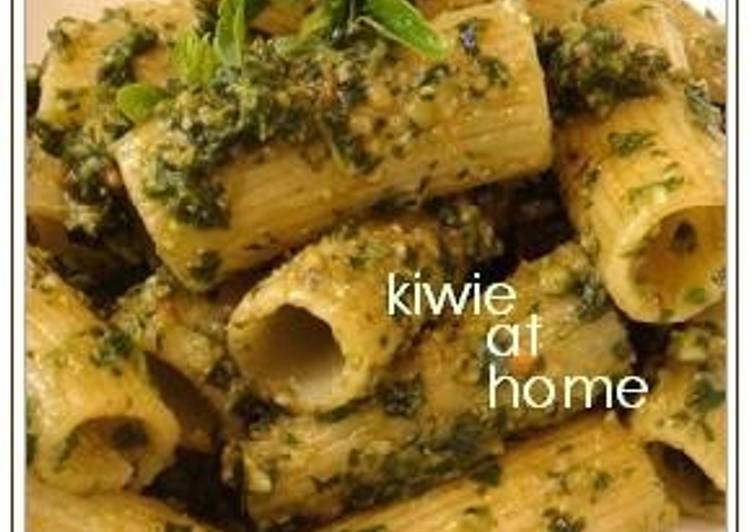 Recipe of Delicious Rich Basil Pesto Pasta