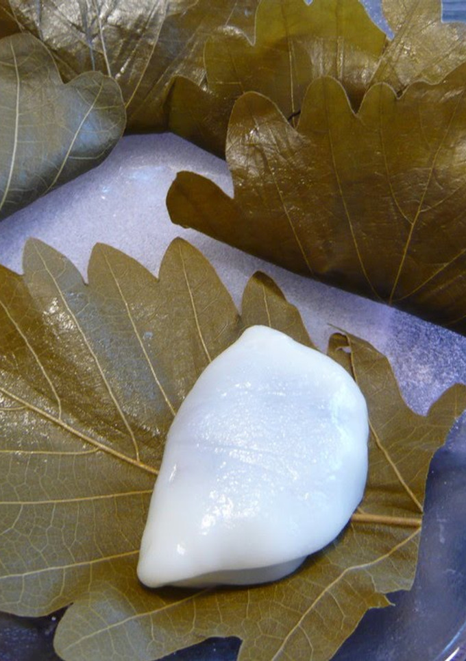 A picture of Gooey and Soft Kashiwa Mochi Made Easily in a Microwave.