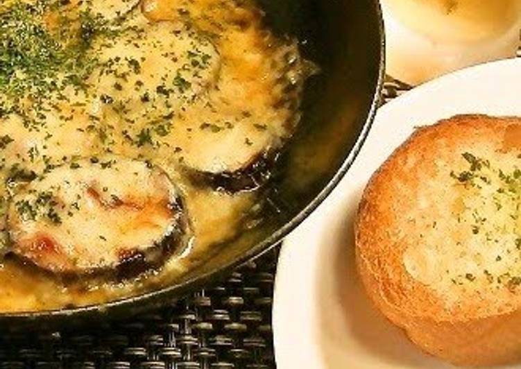 Simple Way to Prepare Any-night-of-the-week Simple Eggplant with Cheese