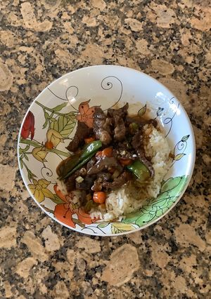 A picture of Beef with Snow Peas.