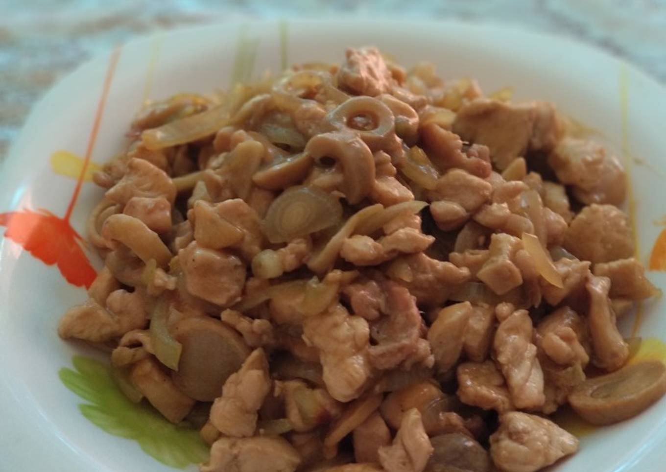 Cah Ayam jamur ala Laras