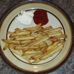 A picture of The BEST French fries ever.