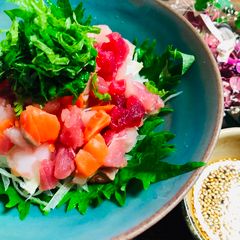 A picture of Sashimi Fish Salad.