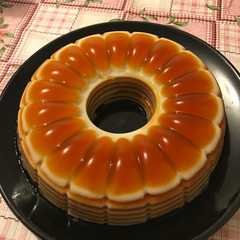 A picture of Puding karamel.