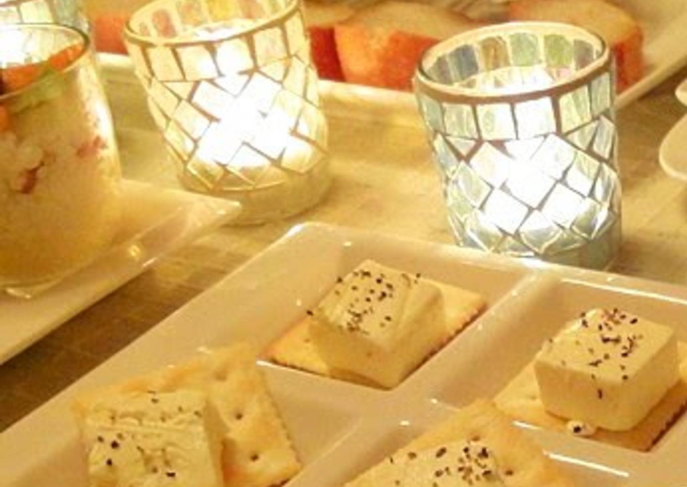 Cream Cheese & Crackers