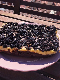 Una foto de Brownie/cheesecake oreo