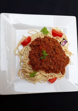 A picture of Spaghetti Bolognese (Italian Style).
