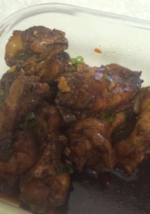 A picture of Spicy soy sauce wings.