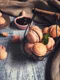 Rustic Macaron