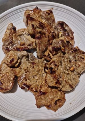 A picture of Lemon Grass Porkchop.