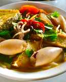 Bún riêu cua mực