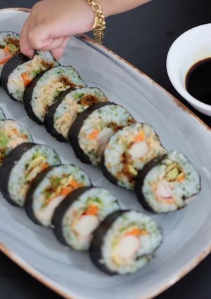 Foto resep Homemade Sushi (Bonus resep + cara bikin Mirin & Saos Mentai)