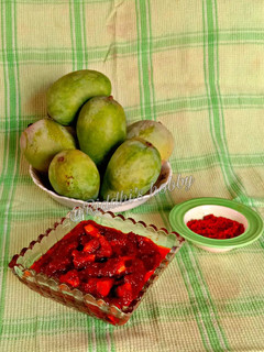 ગોળકેરી નું અથાણું (Golkeri Athanu Recipe In Gujarati) રેસીપી મુખ્ય ફોટો