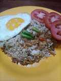 Nasi goreng daging rendang