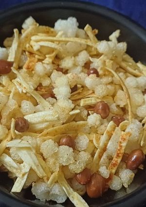 A picture of Nylon sabudana chivda.