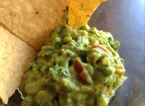 Una foto de Guacamole 100% mexicano!