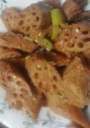 A picture of Sindhi Beha (Lotus root).