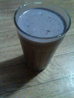 A picture of Blackberry milkshake.