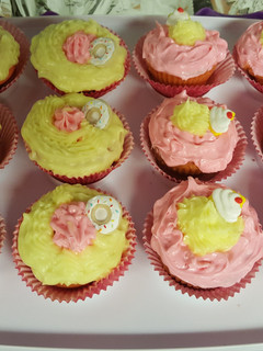 A picture of Exquisite Kuisines Strawberry-lemonade cupcakes.