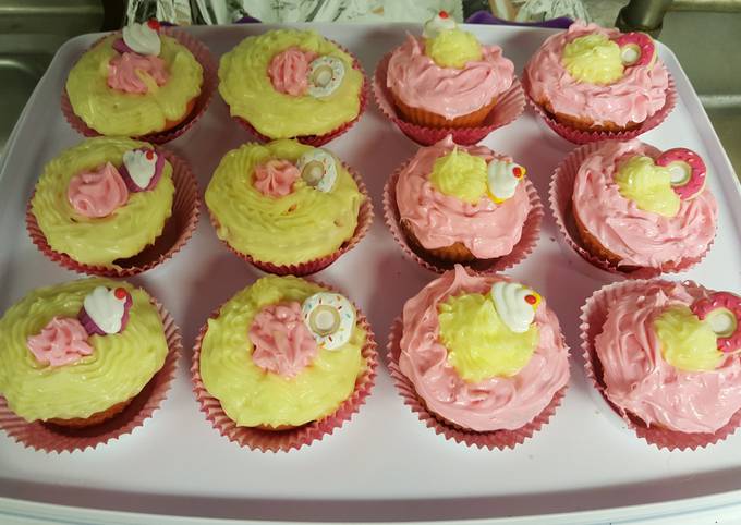 Recipe of Favorite Exquisite Kuisines Strawberry-lemonade cupcakes