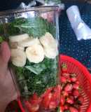 Sinh tố cải xoăn (kale)