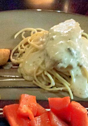 A picture of crock pot cream cheese chicken.
