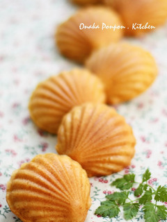 A picture of Vanilla and Rum Madeleines.