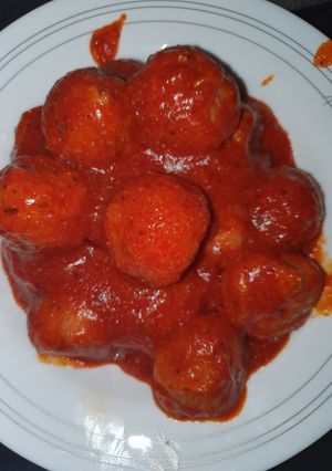 Una foto de Albóndigas cont tomate
