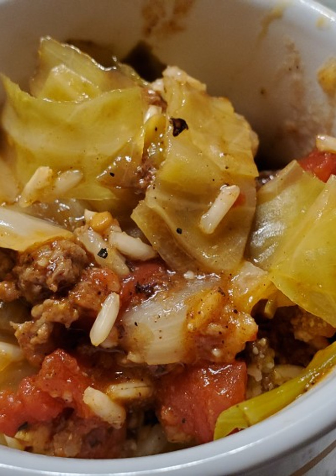 A picture of Layered Cabbage Roll Casserole.