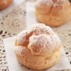 A picture of 100% Foolproof Cream Puffs.