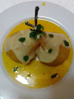 A picture of Ladybirds Saffron Pears with White Chocolate Cream ..